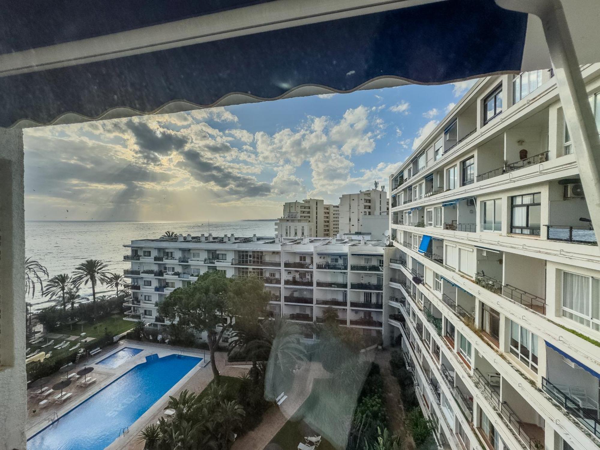 Skol 408A 2 Bedrooms Duplex With Sea Views 마르베야 외부 사진