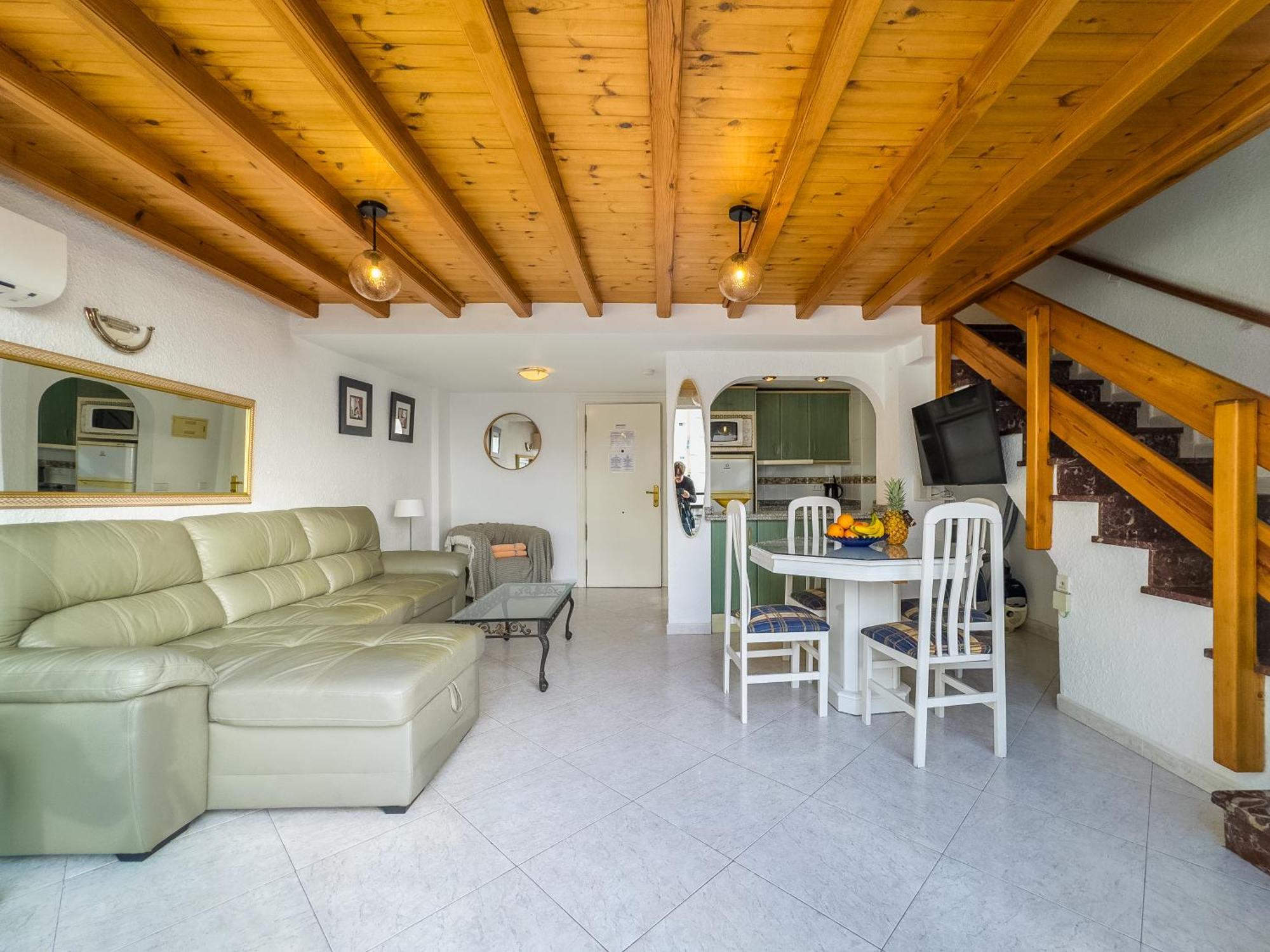 Skol 408A 2 Bedrooms Duplex With Sea Views 마르베야 외부 사진