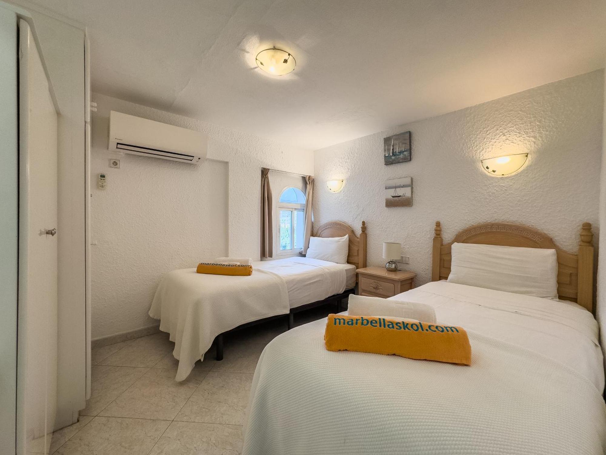 Skol 408A 2 Bedrooms Duplex With Sea Views 마르베야 외부 사진