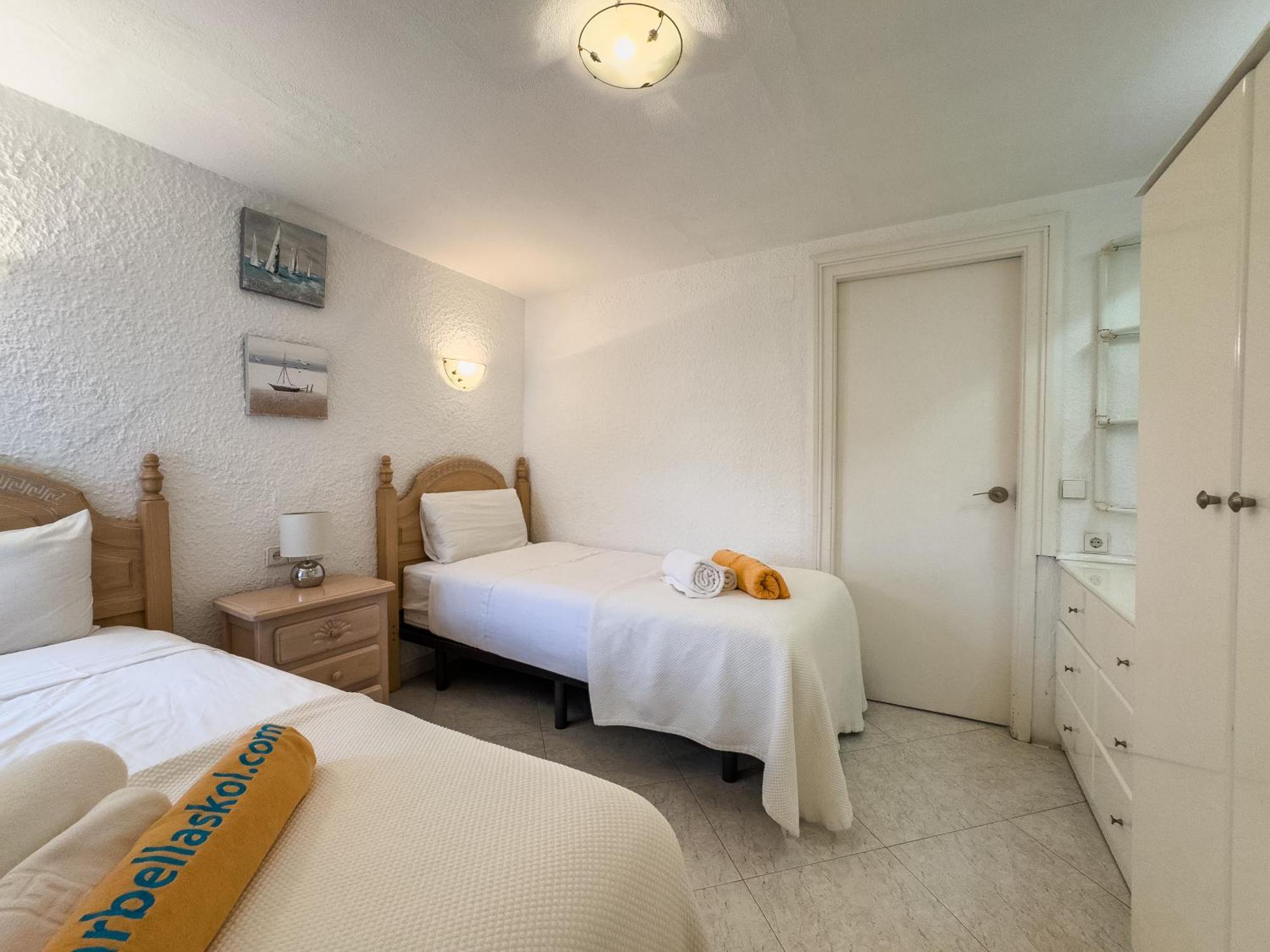 Skol 408A 2 Bedrooms Duplex With Sea Views 마르베야 외부 사진