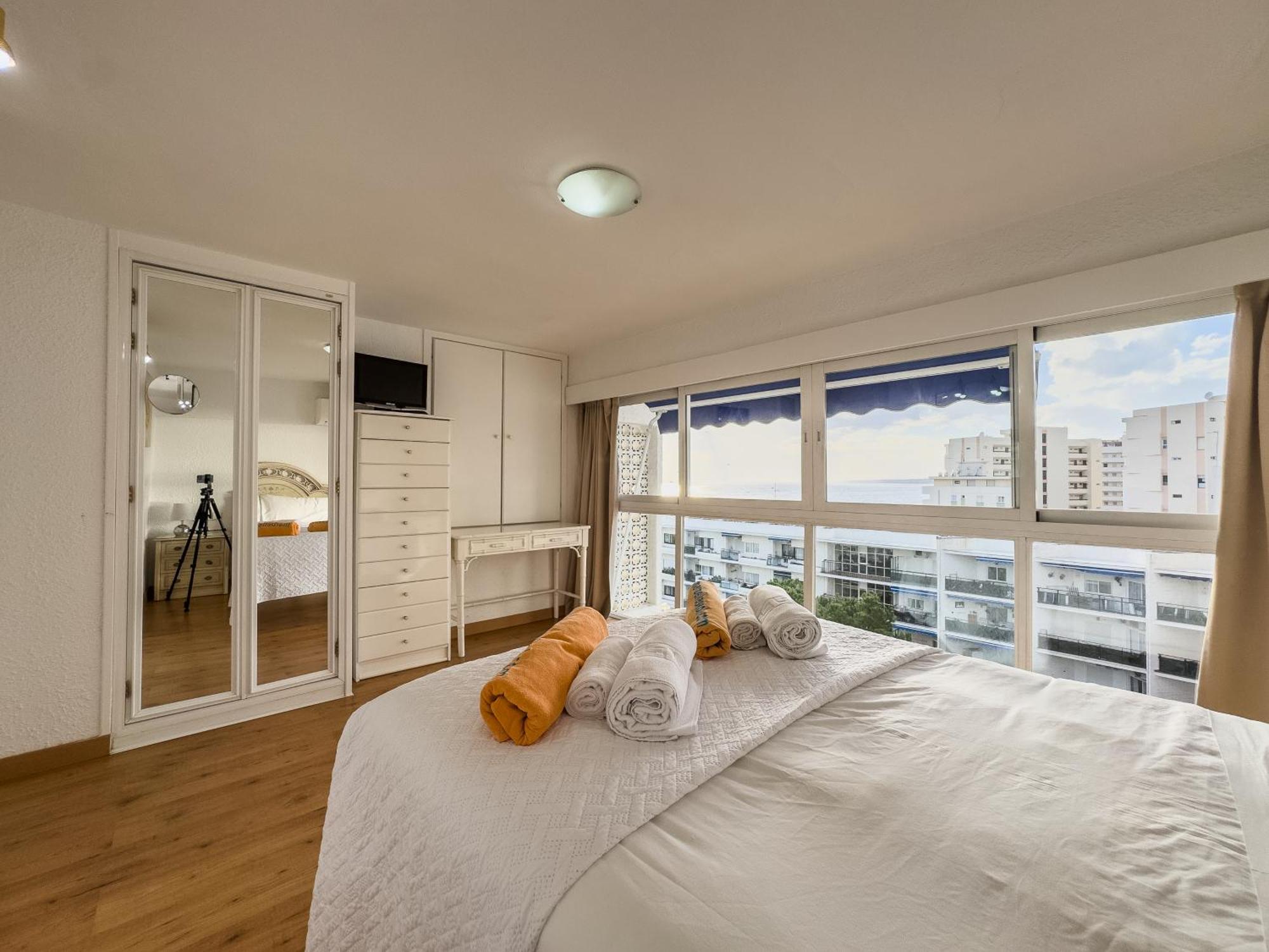 Skol 408A 2 Bedrooms Duplex With Sea Views 마르베야 외부 사진